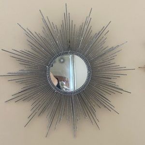 Pier 1 silver mirror (decor)